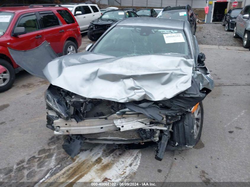 TOYOTA CAMRY LE 2022