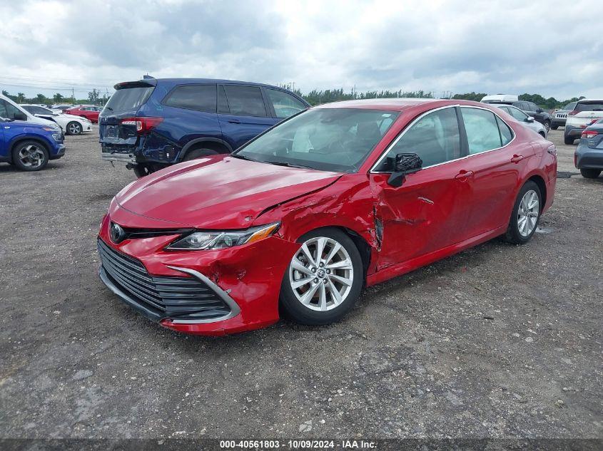 TOYOTA CAMRY LE 2023