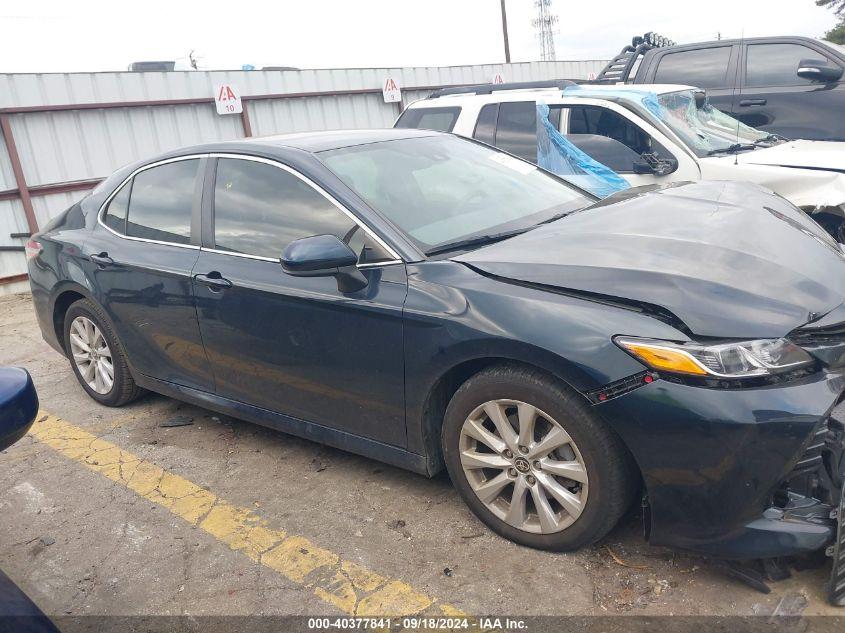 TOYOTA CAMRY LE 2020