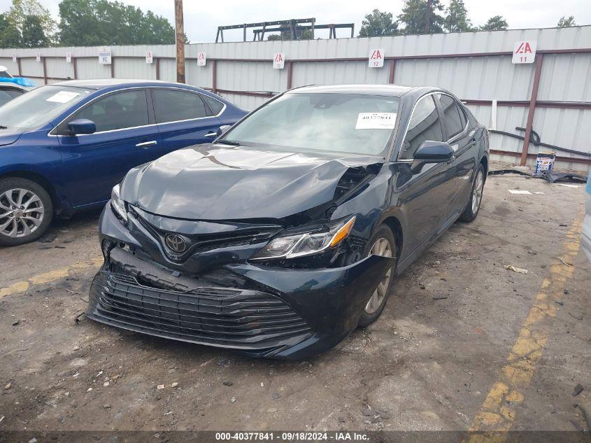 TOYOTA CAMRY LE 2020