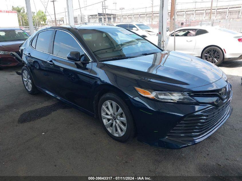 TOYOTA CAMRY LE 2020