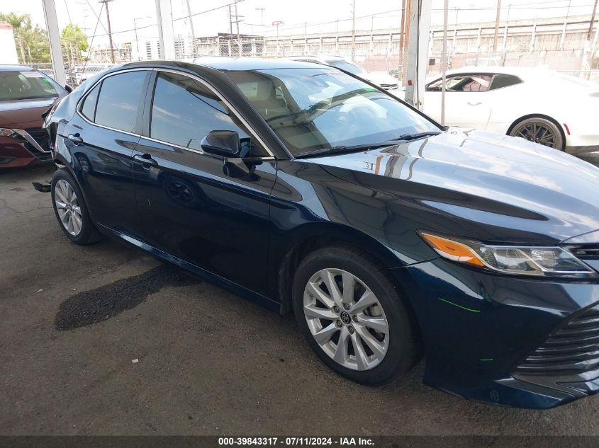 TOYOTA CAMRY LE 2020