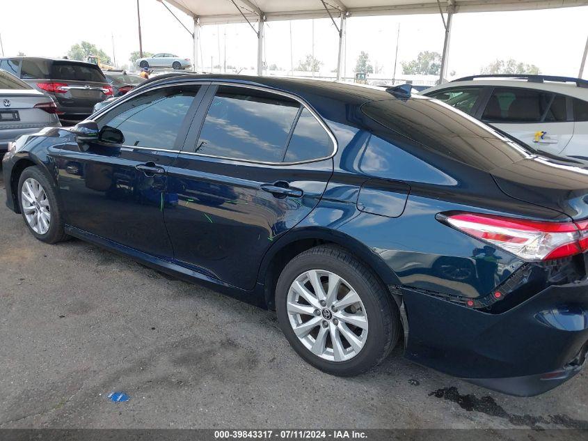 TOYOTA CAMRY LE 2020