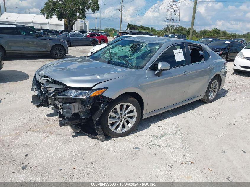 TOYOTA CAMRY LE 2023