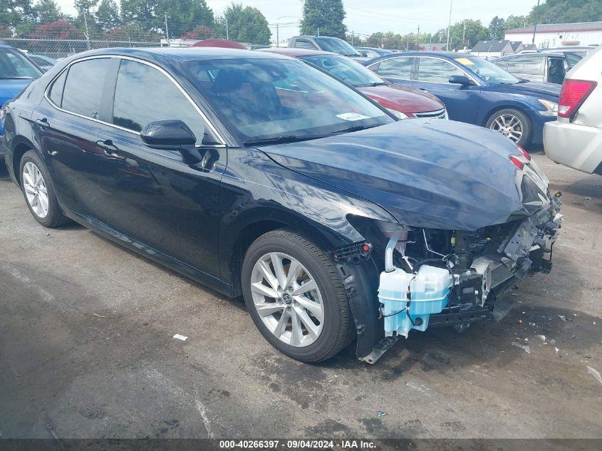 TOYOTA CAMRY LE 2024