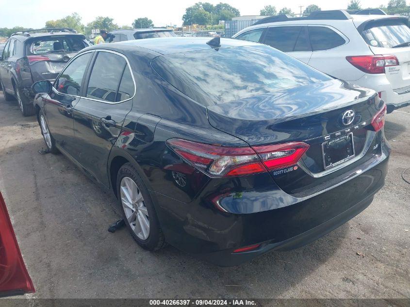 TOYOTA CAMRY LE 2024