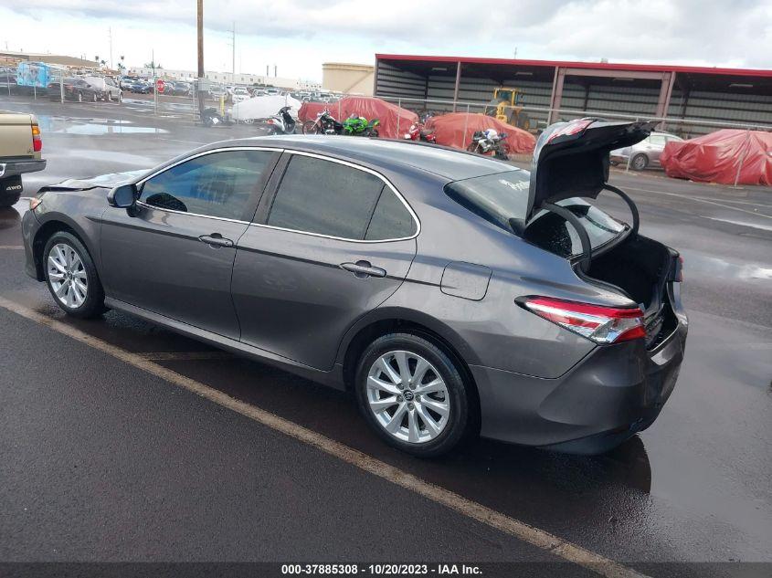 TOYOTA CAMRY LE 2020