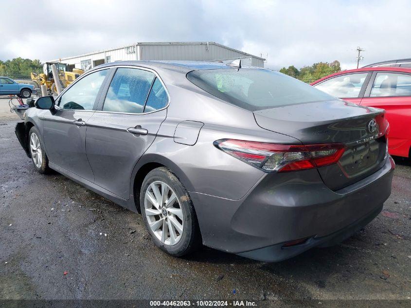 TOYOTA CAMRY LE 2022