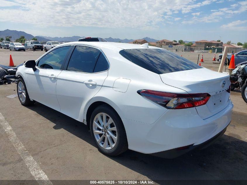 TOYOTA CAMRY LE 2023