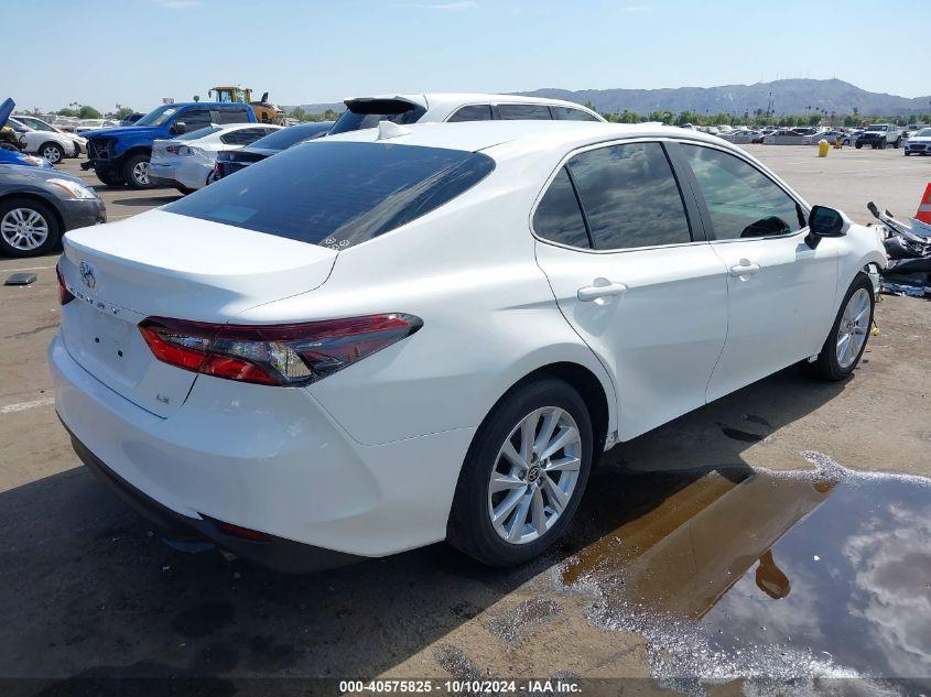 TOYOTA CAMRY LE 2023