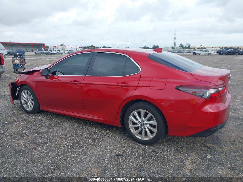 TOYOTA CAMRY LE 2023