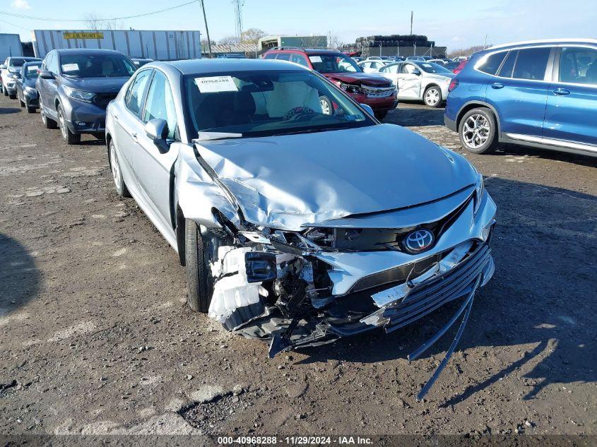 TOYOTA CAMRY LE 2021