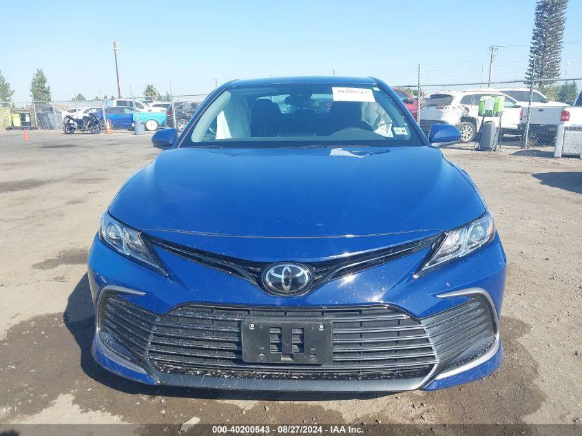 TOYOTA CAMRY LE 2024