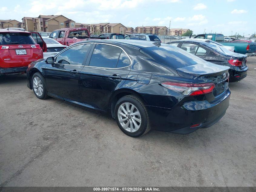 TOYOTA CAMRY LE 2024