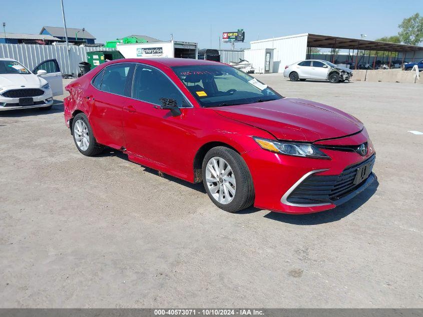 TOYOTA CAMRY LE 2023