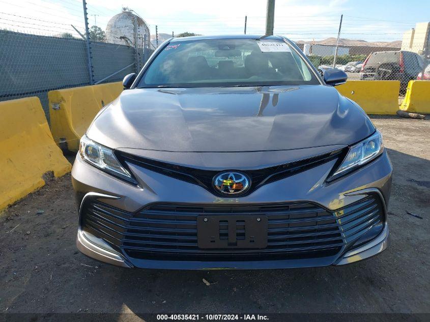 TOYOTA CAMRY LE 2024