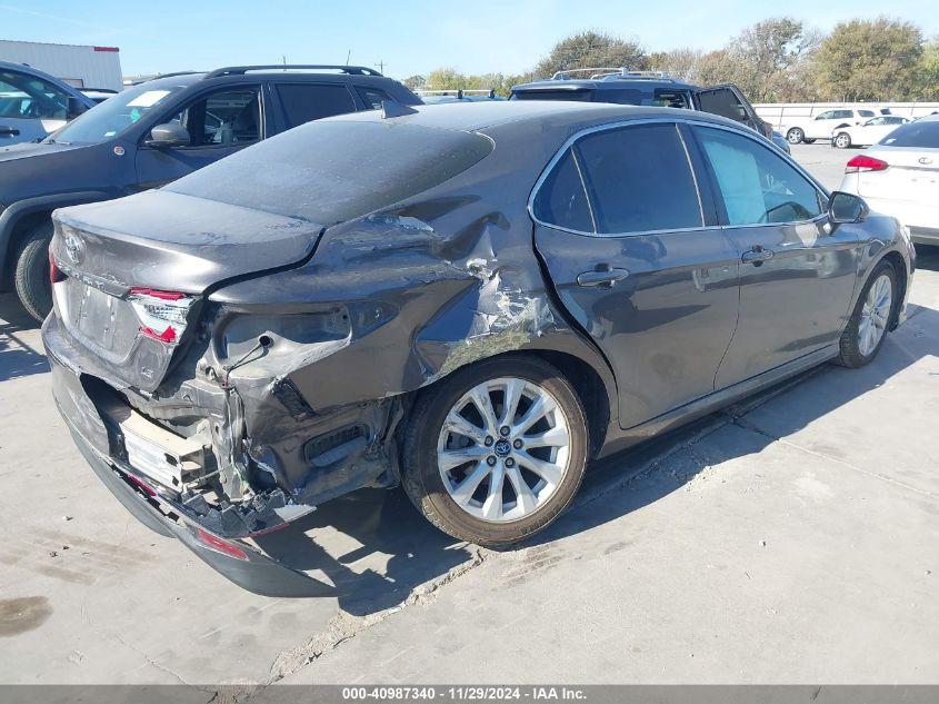 TOYOTA CAMRY LE 2020