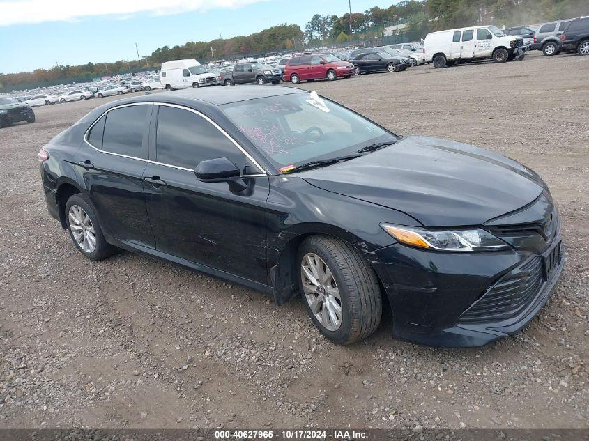 TOYOTA CAMRY LE 2020