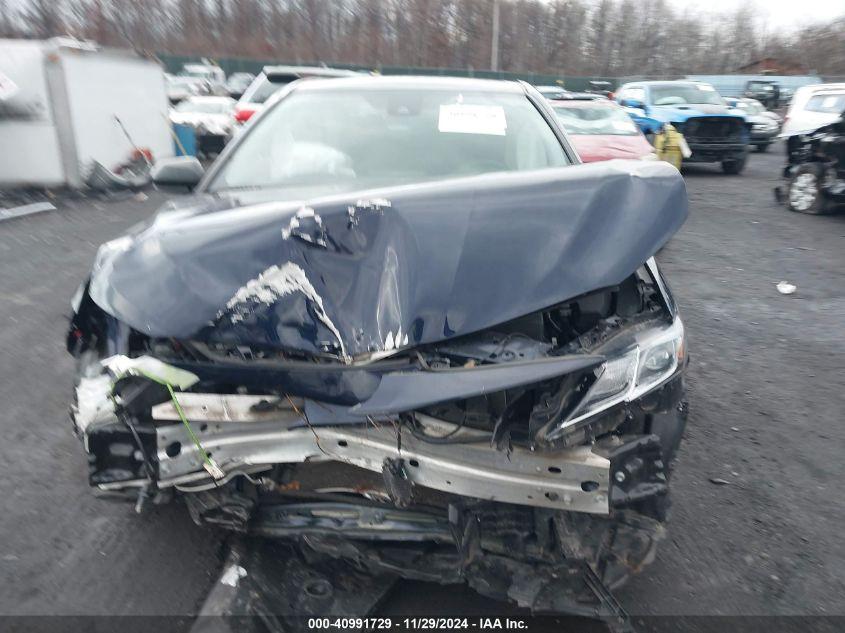 TOYOTA CAMRY LE 2021