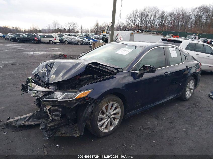 TOYOTA CAMRY LE 2021