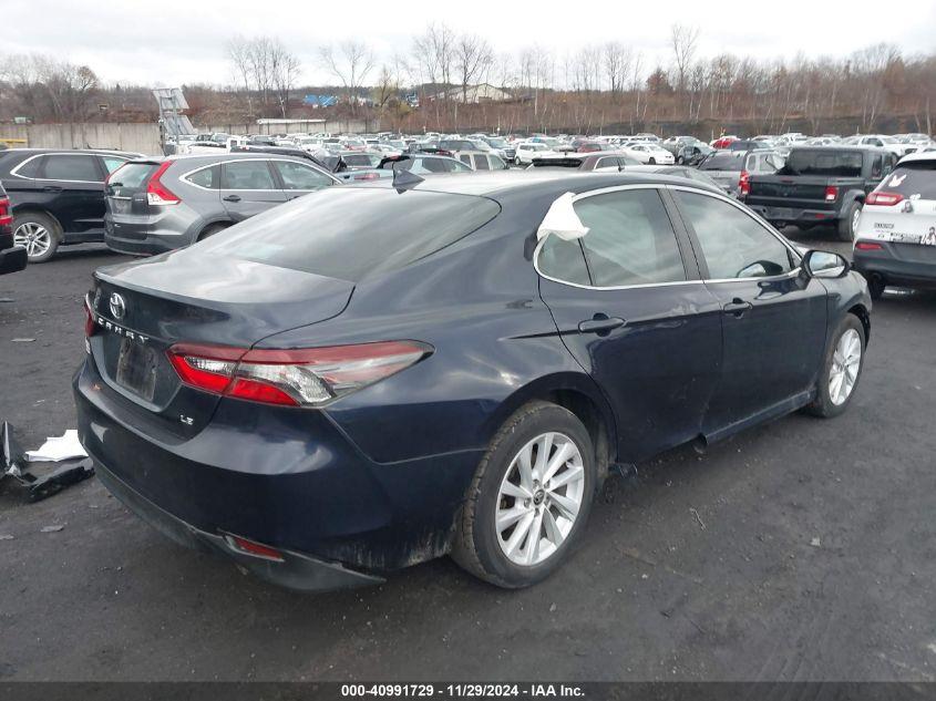 TOYOTA CAMRY LE 2021