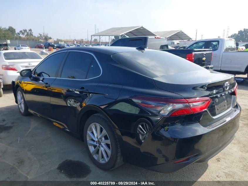 TOYOTA CAMRY LE 2024