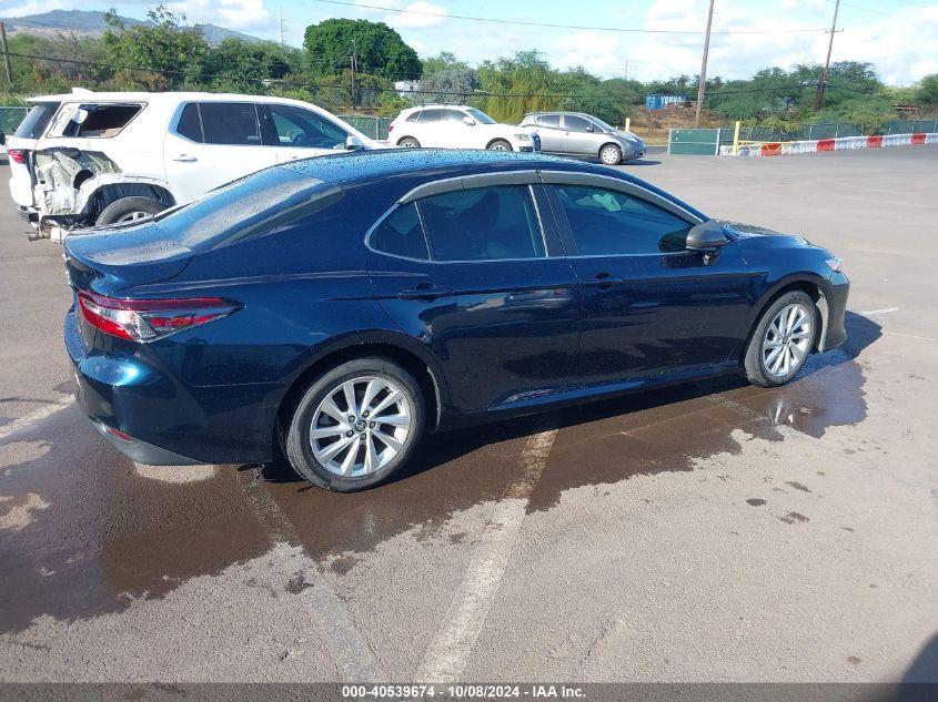 TOYOTA CAMRY LE 2021