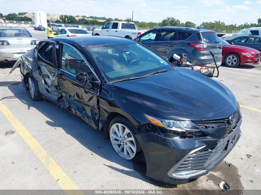 TOYOTA CAMRY LE 2022