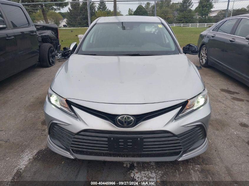 TOYOTA CAMRY LE 2022