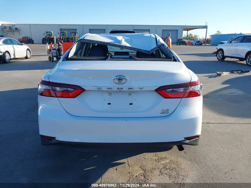 TOYOTA CAMRY LE 2023