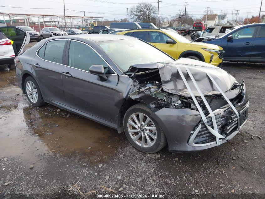 TOYOTA CAMRY LE 2023