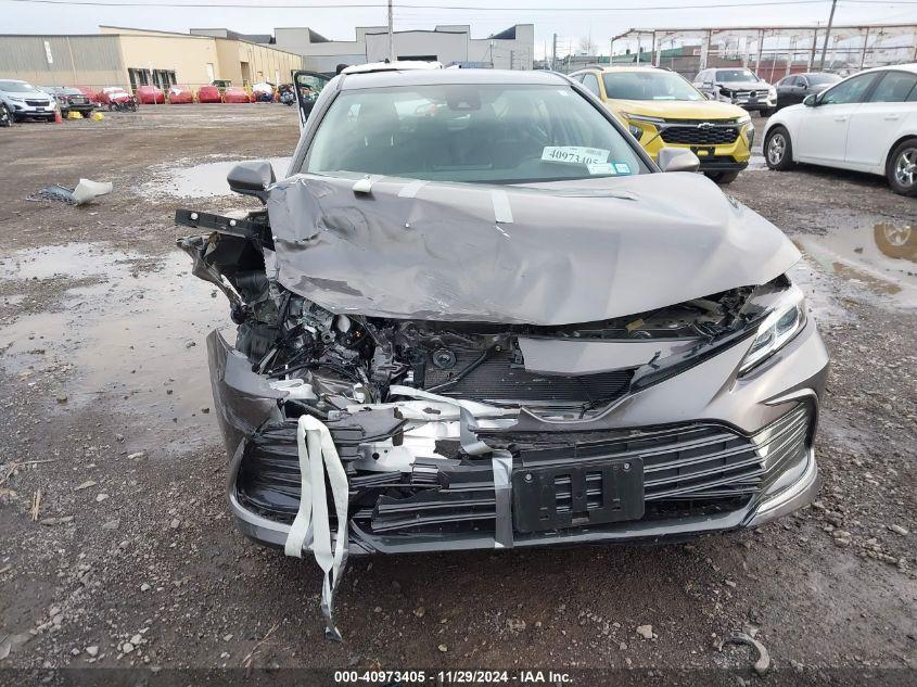 TOYOTA CAMRY LE 2023