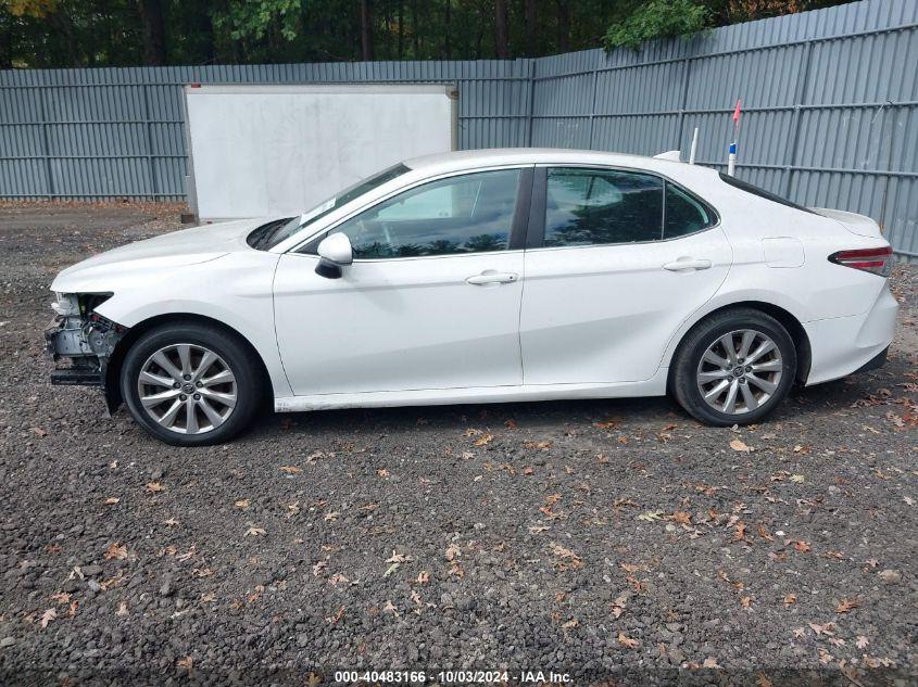 TOYOTA CAMRY LE AWD 2020