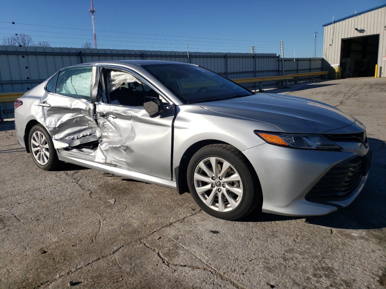 TOYOTA CAMRY LE LE 2020