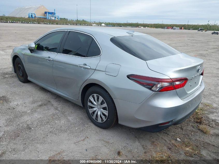 TOYOTA CAMRY LE HYBRID 2021