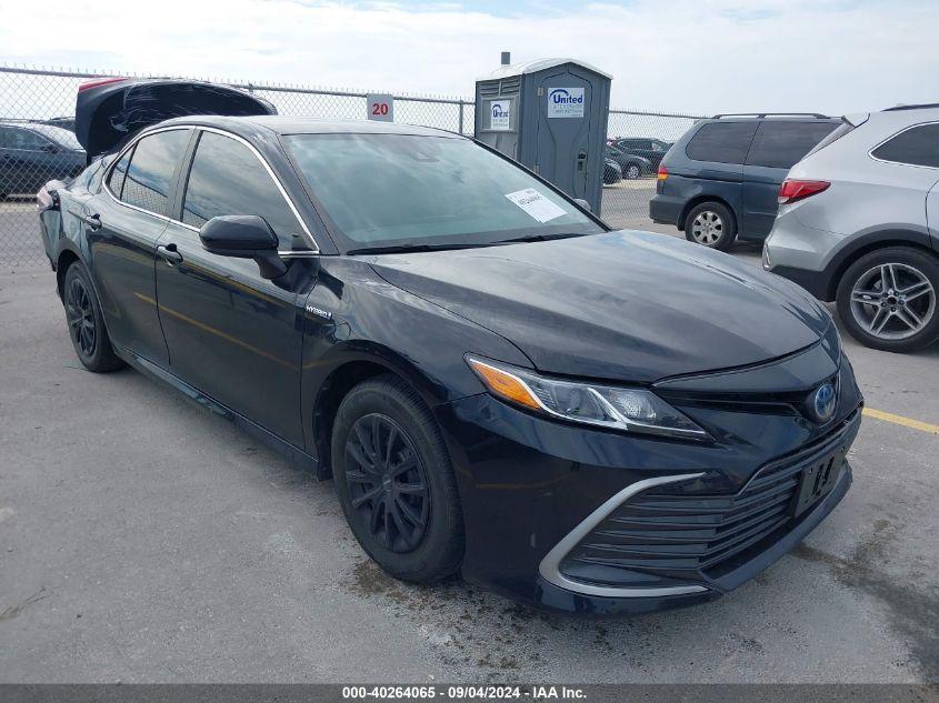 TOYOTA CAMRY LE HYBRID 2021