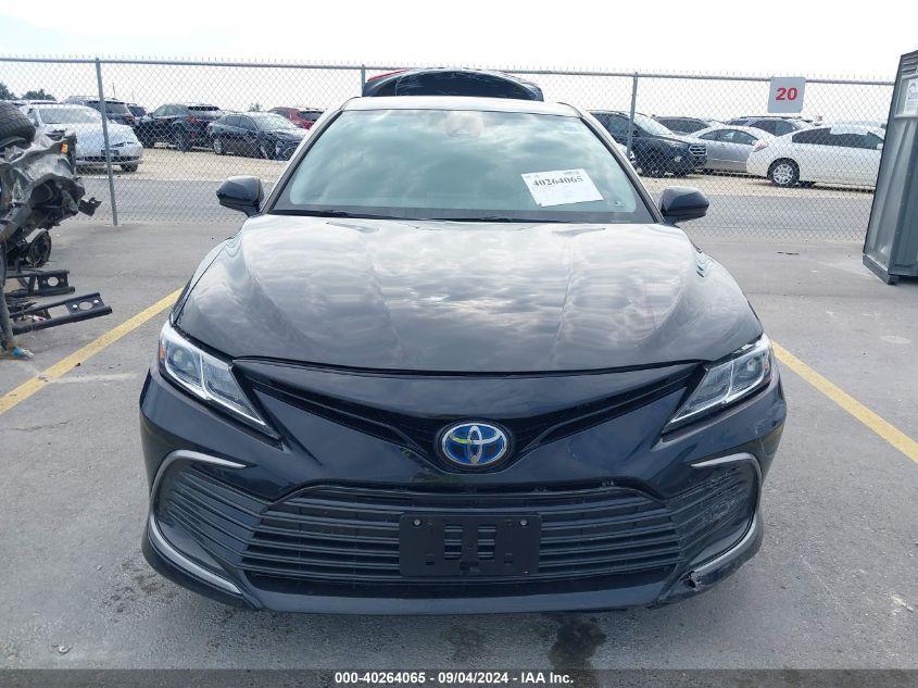 TOYOTA CAMRY LE HYBRID 2021