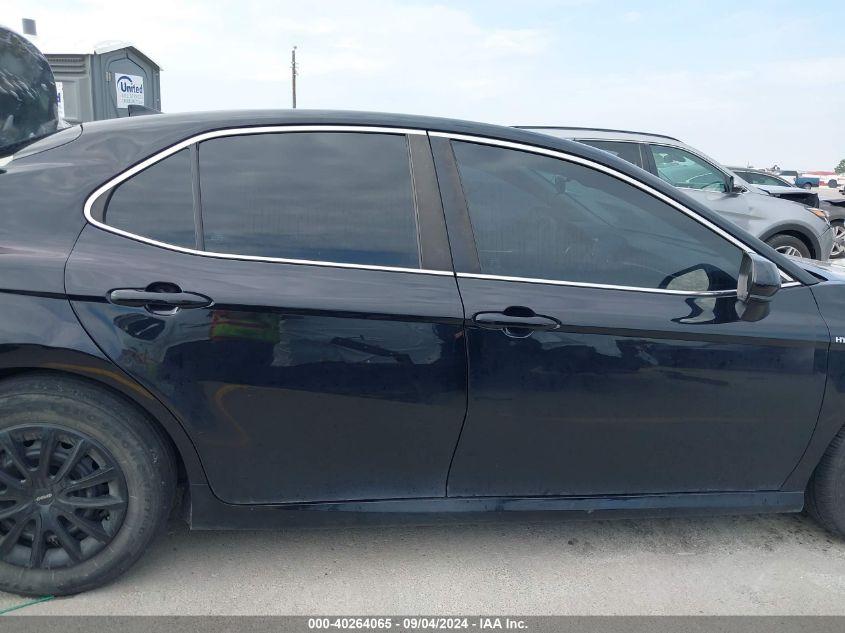 TOYOTA CAMRY LE HYBRID 2021