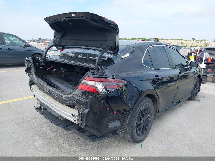 TOYOTA CAMRY LE HYBRID 2021