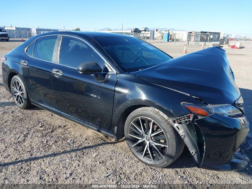 TOYOTA CAMRY LE HYBRID 2020