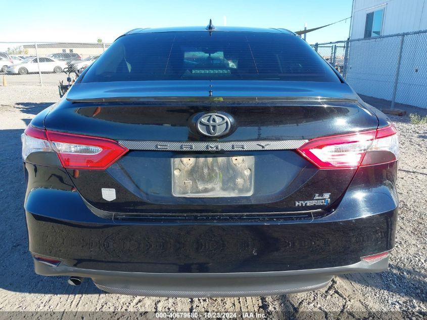 TOYOTA CAMRY LE HYBRID 2020