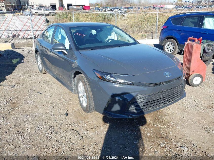 TOYOTA CAMRY LE 2025