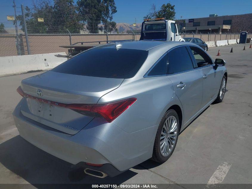 TOYOTA AVALON LIMITED 2022