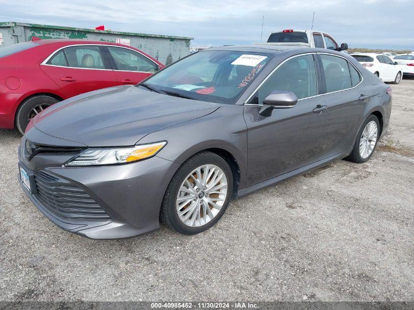 TOYOTA CAMRY XLE 2020