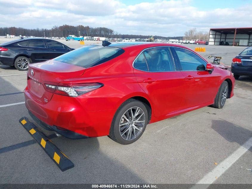 TOYOTA CAMRY XLE AWD 2023