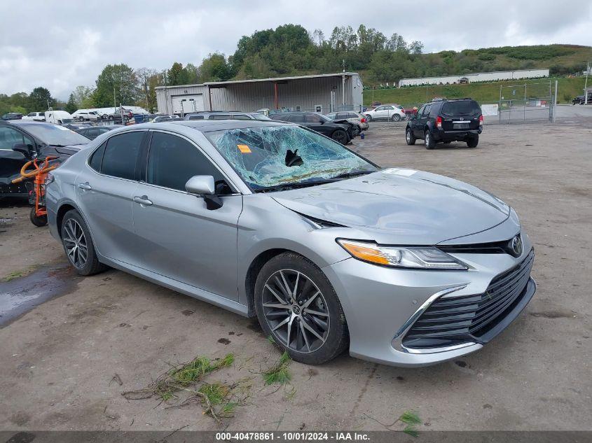 TOYOTA CAMRY XLE AWD 2022