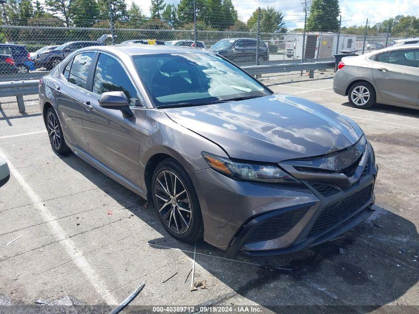 TOYOTA CAMRY SE 2021