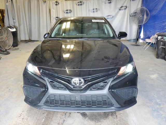 TOYOTA CAMRY SE 2021