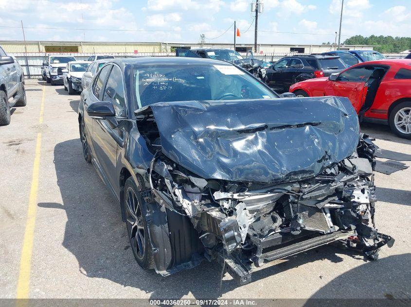 TOYOTA CAMRY SE 2022