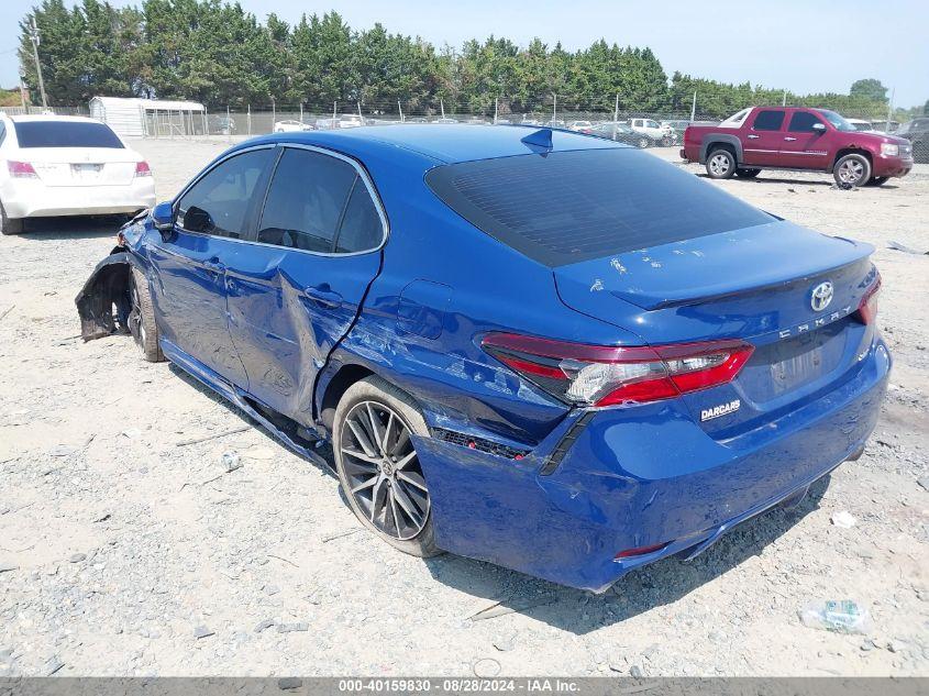 TOYOTA CAMRY SE NIGHT SHADE/SE 2023